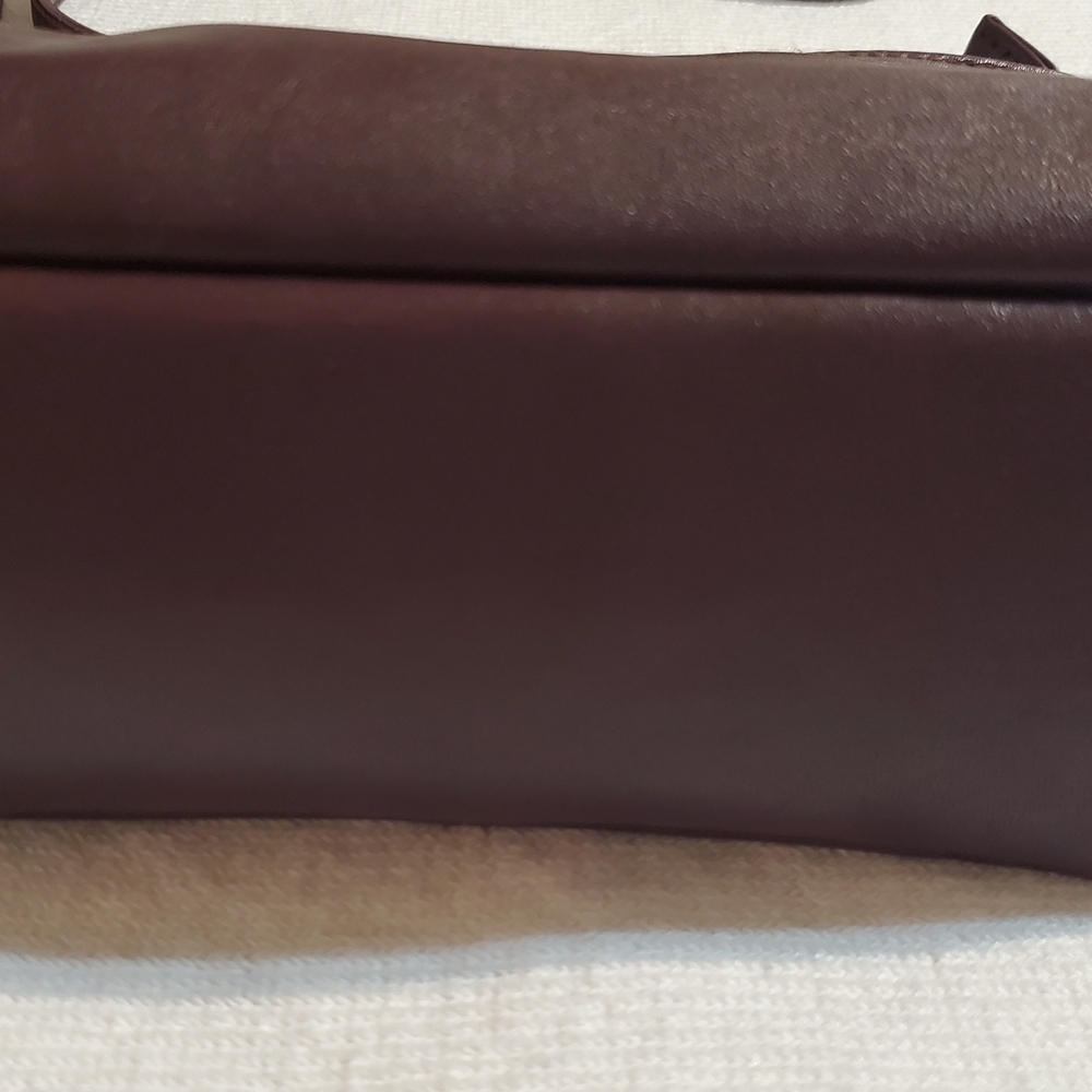 Etienne Aigner  Burgundy Leather Cross Body Or Shoulder Bag - Picture 11 of 11